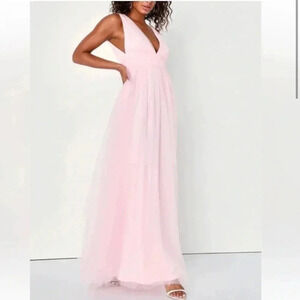 LULUS Light Pink Tulle Sleeveless Maxi Dress Formal Size Medium NWT